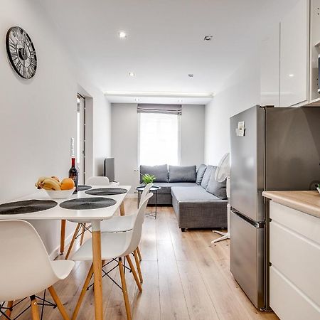 Central Platinum Apartments 15 雷布尼克 外观 照片