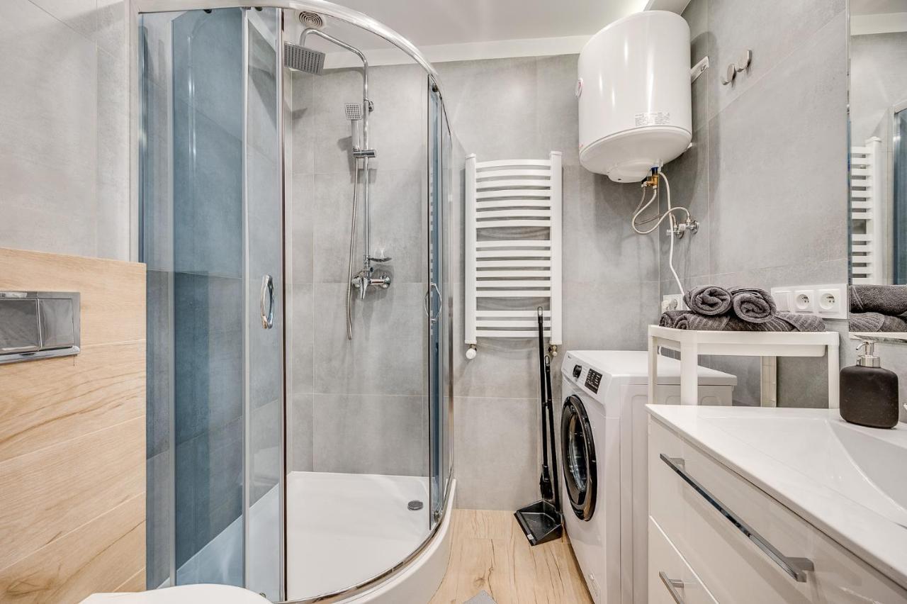 Central Platinum Apartments 15 雷布尼克 外观 照片