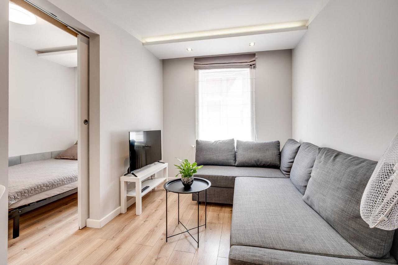 Central Platinum Apartments 15 雷布尼克 外观 照片