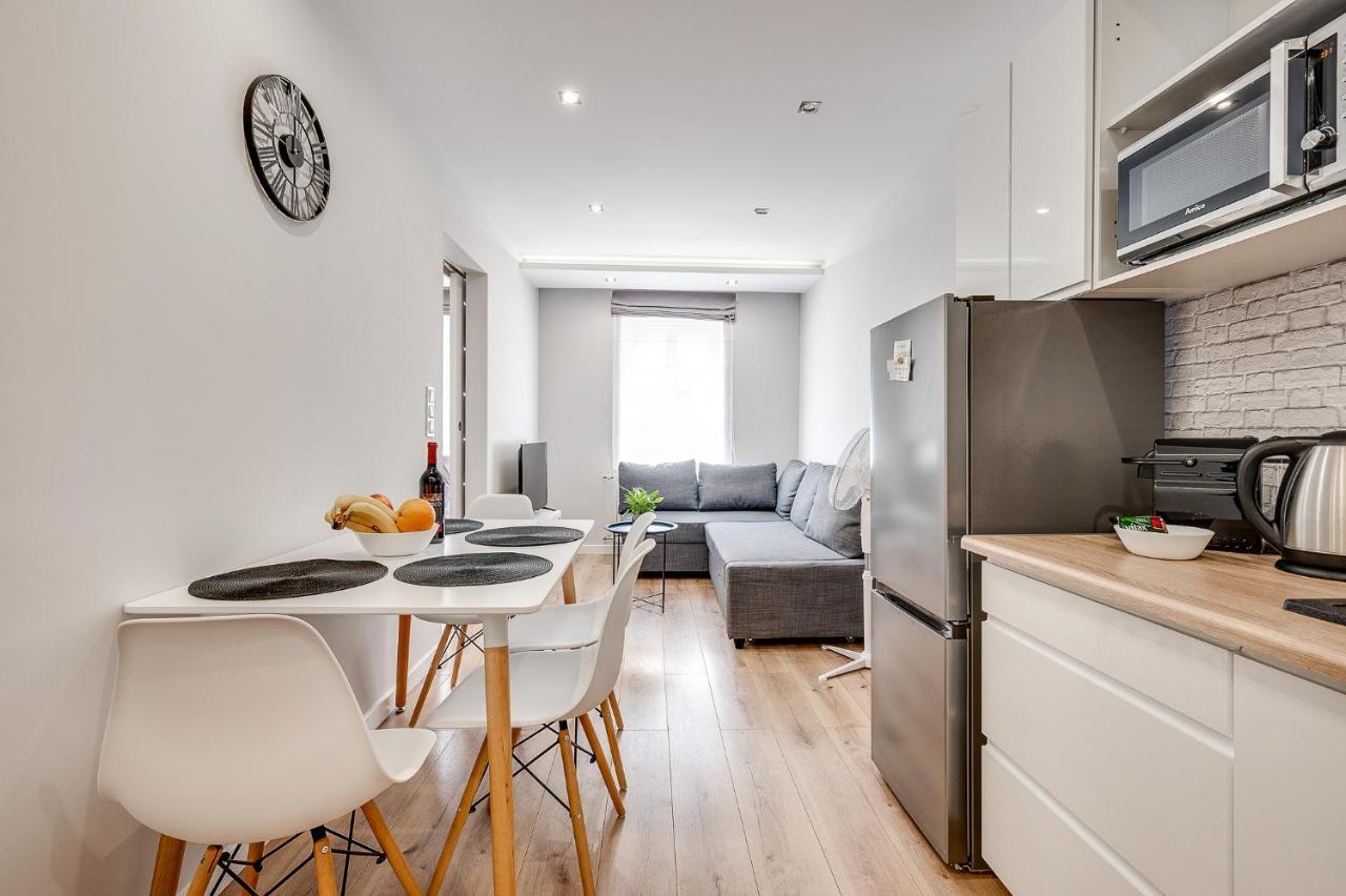 Central Platinum Apartments 15 雷布尼克 外观 照片